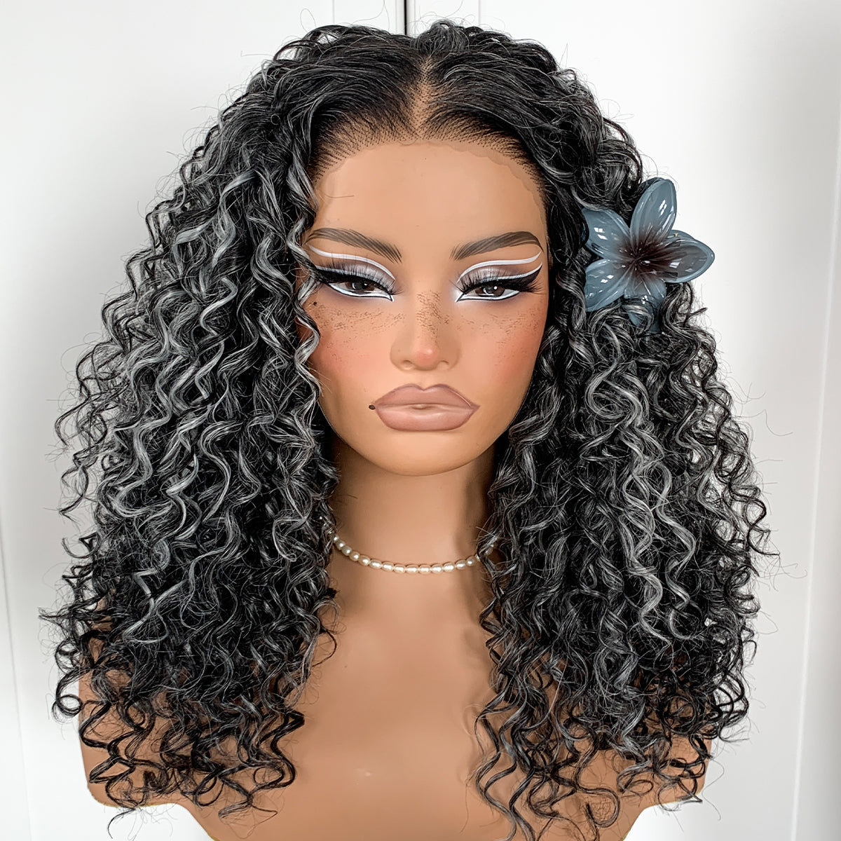 Grey Highlight Curly Wig Wear And Go Glueless Wig Synthetic HD Lace Afro Wig 13x6 Black And White Skunk Stripe Kinky Curly