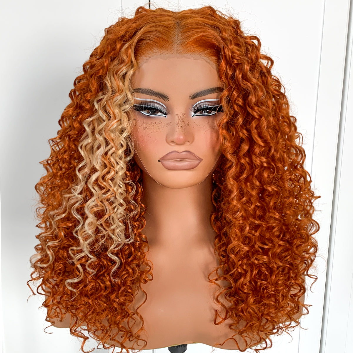 Ginger Curly Wig Skunk Strip HD Lace Front Wig Pre-Plucked Wear And Go Glueless Afro Wig Synthetic Orange Kinky Curly Layered Wig