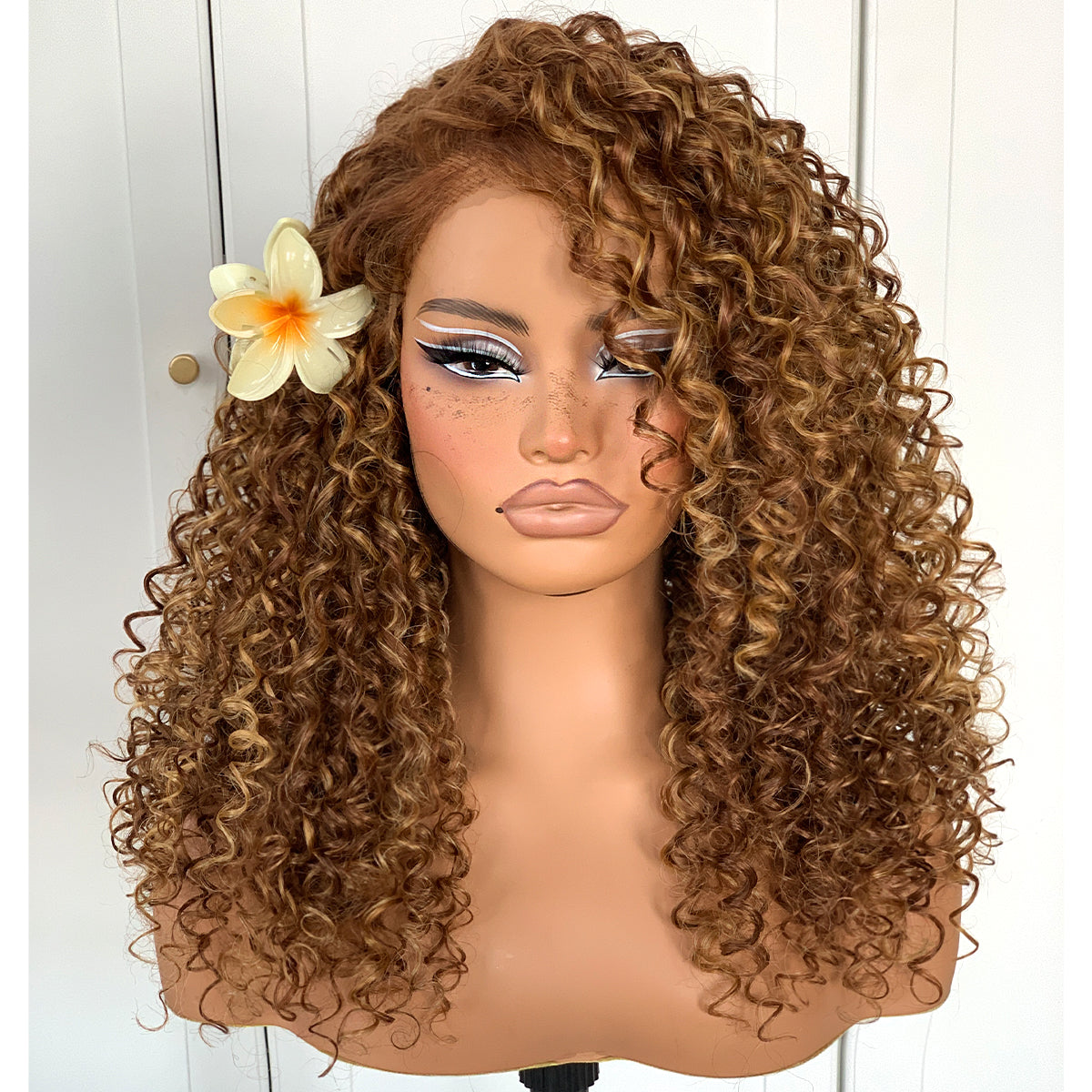 Highlight Ombre Glueless Curly Wig Synthetic Lace Front Wig Pre-Plucekd Wear And Go 13x6 Afro Kinky Blonde Wig With Layer