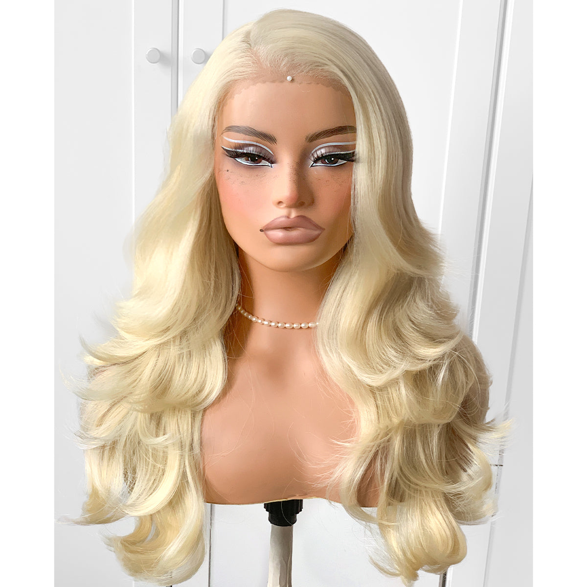 Feather Layered Hair Cuting Style Long 13x6 Synthetic Lace Front Wig Wear and Go Glueless Natural Hairline Blonde Wig